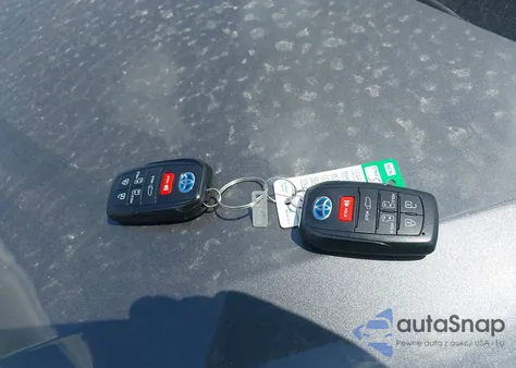 2025 Toyota Sienna Xle/Xle 8 Passenger из США, поврежденный, VIN 5TDJRKEC7SS253213